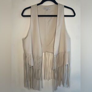 Small fringe vest